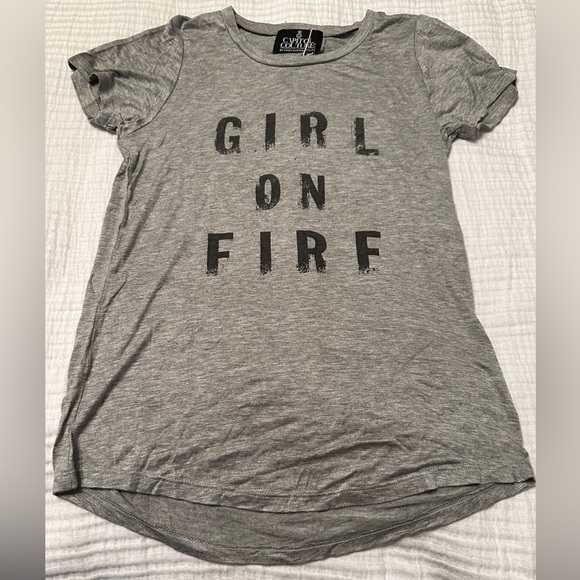 Capitol Couture Girl on Fire Tee - NWT - Size XS - Picture 4 of 9